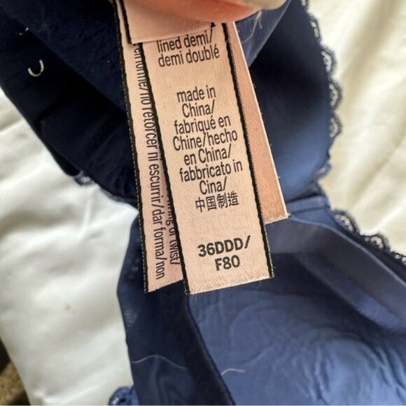 Victoria’s Secret Dream Angels Blue Lined Demi Push-Up Bra Size 36 DDD - Picture 6 of 6